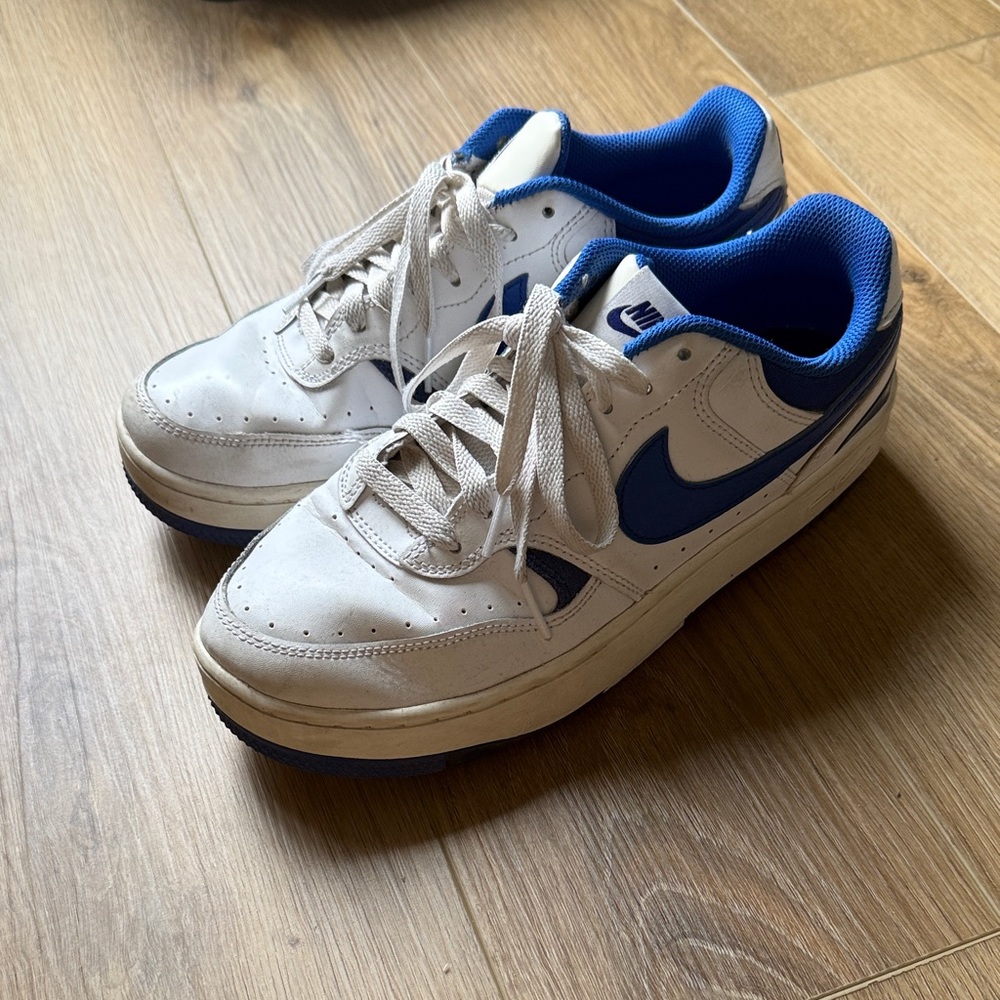 Nike shoes